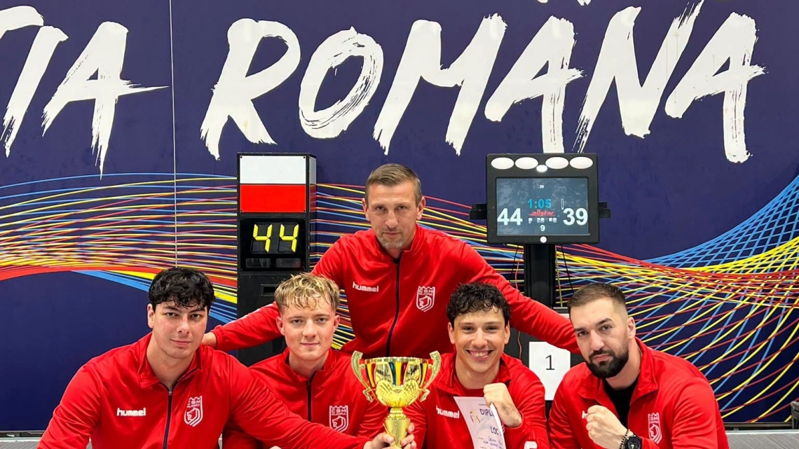 Echipa masculină de spadă a CSM Olimpia a câștigat Cupa României