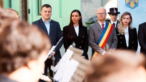Isten éltesse a szatmári hivatásos tűzoltókat!