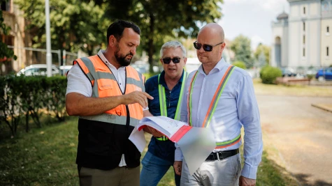 Au început lucrările de reabilitare a Parcului Vasile Lucaciu!
