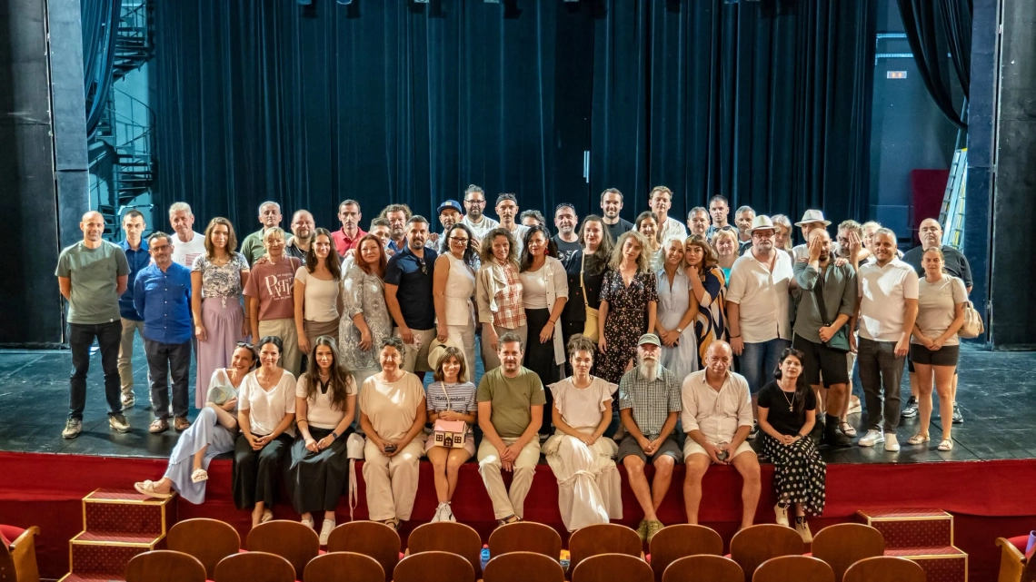 Trupa Mihai Raicu a Teatrului de Nord Satu Mare dă startul stagiunii cu numărul 58!