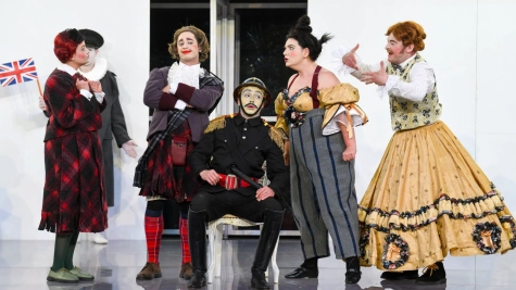 Invitație la teatru