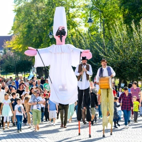 Festivalul BábLeszFeszt s-a bucurat de succes în rândul participanților