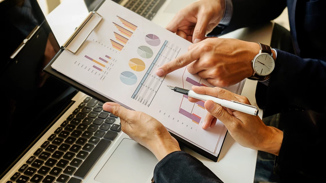 AZ ALÁRENDELT INTÉZMÉNYEK ÉS A TANINTÉZMÉNYEK BELSŐ ELLENŐRZÉSI RÉSZLEGE